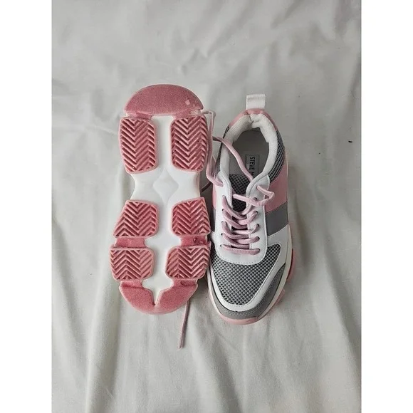 Steve Madden Womens Pink Grey White Chunky Platform Fashion Sneakers Trainers